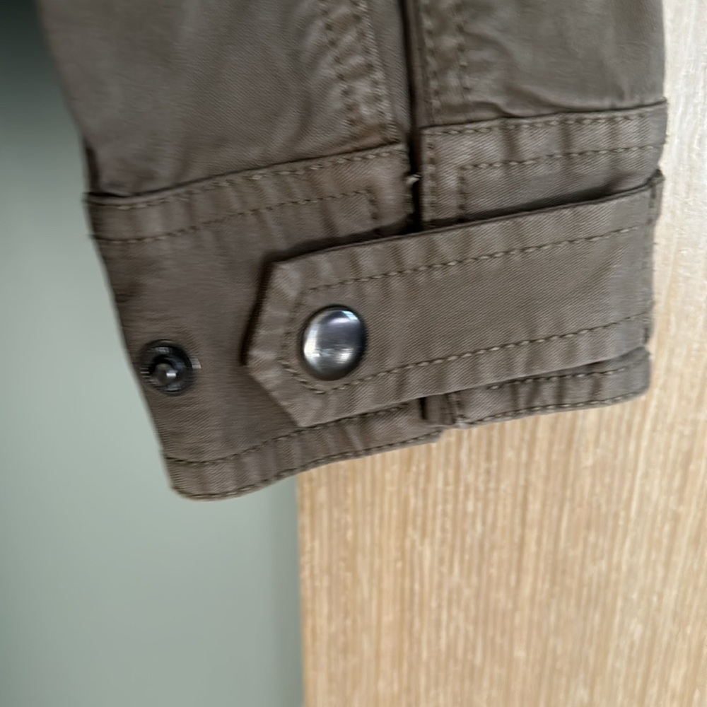 Olive cargo jacket - Picture 3 of 3
